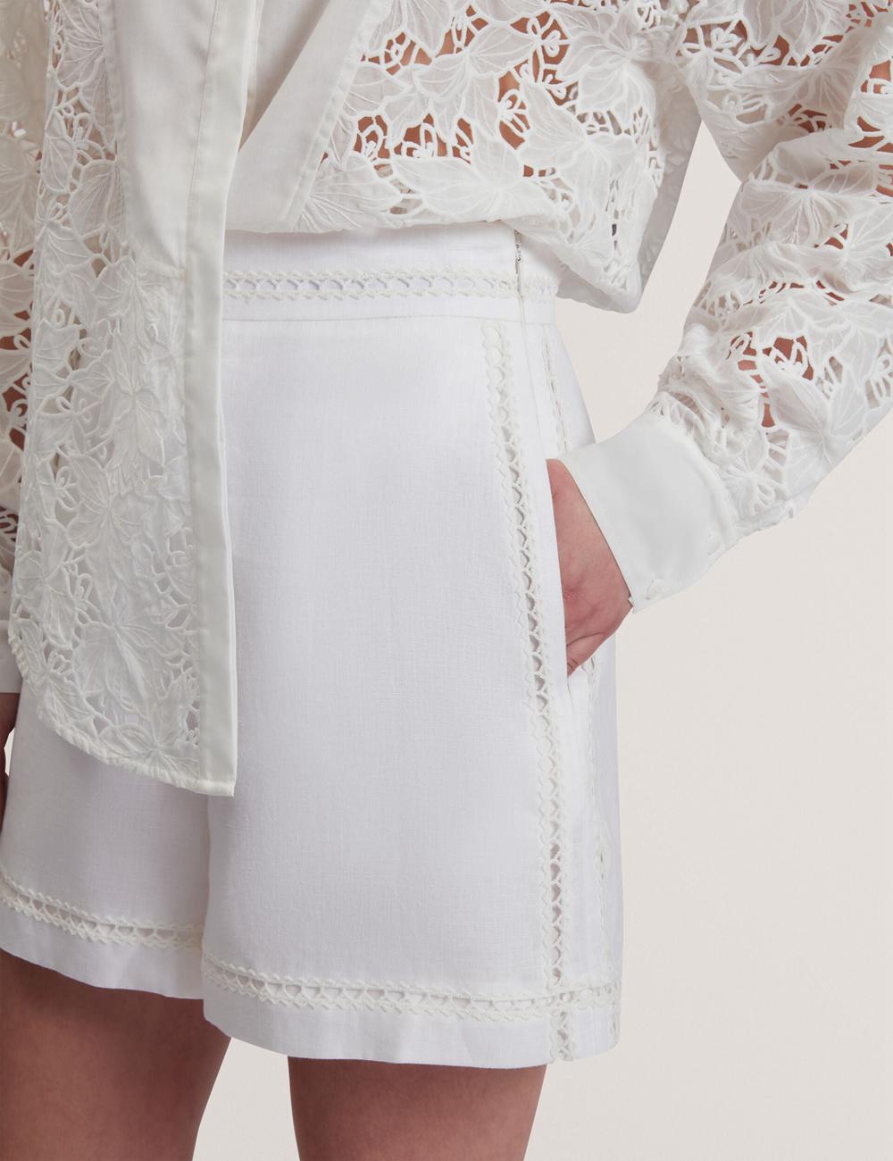 Ted Baker BUCCIA - Crochet Trim High Waisted Linen Kurze Hose Damen Weiß | CFBGZ-5436