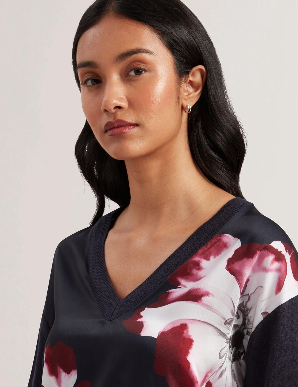 Ted Baker CASEYJ - Printed Woven Front V-Neck Pullover Damen Navy | CFRGV-9176