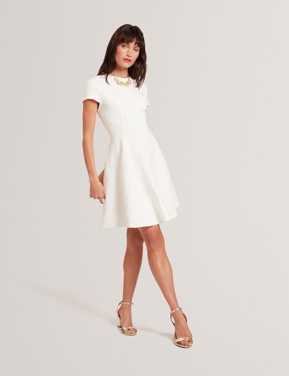 Ted Baker CLODAA - Embroidered Short Sleeve Skater Minikleid Damen Ivory | ZJCKR-8506