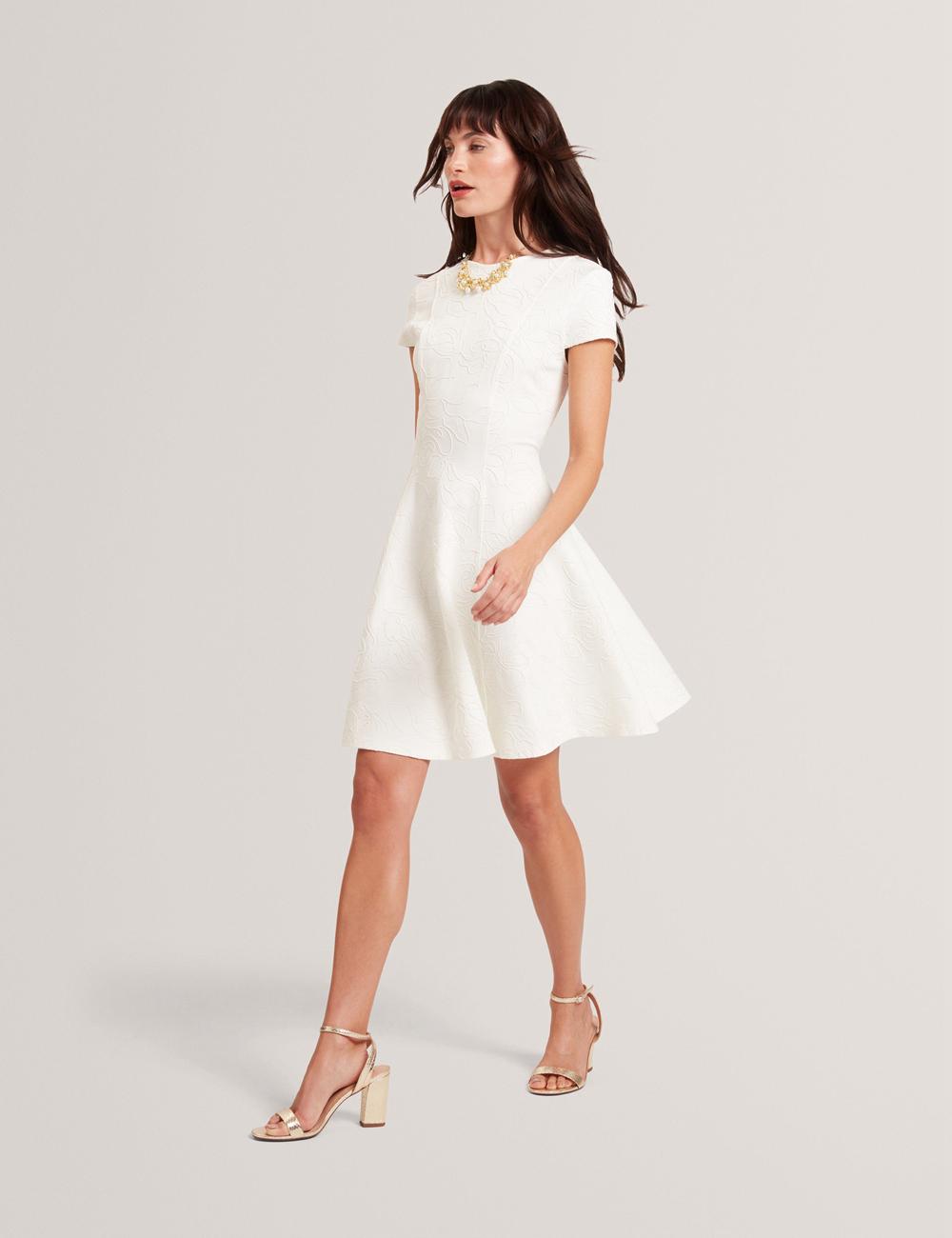 Ted Baker CLODAA - Embroidered Short Sleeve Skater Minikleid Damen Ivory | ZJCKR-8506