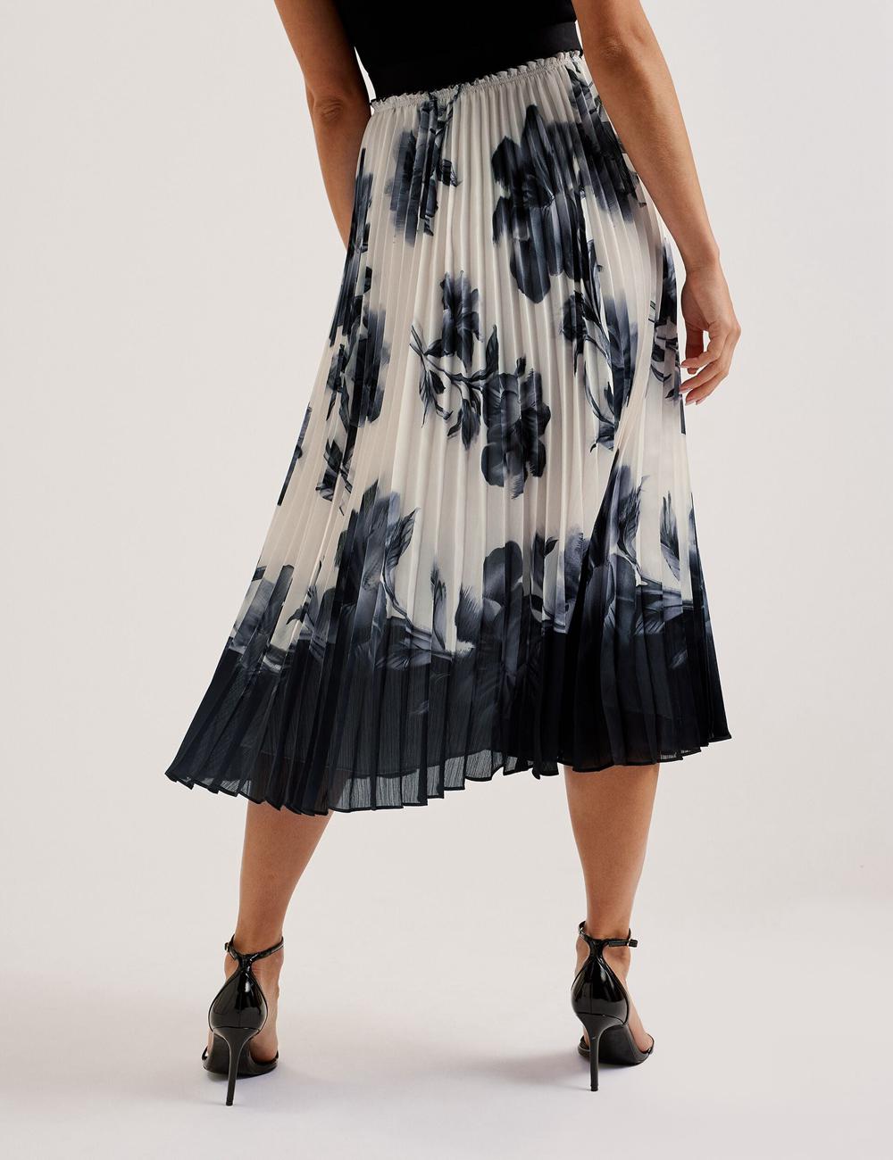 Ted Baker EMISTA - Monochrome Print Pleated Röcke Damen Ivory | OEGAN-5794