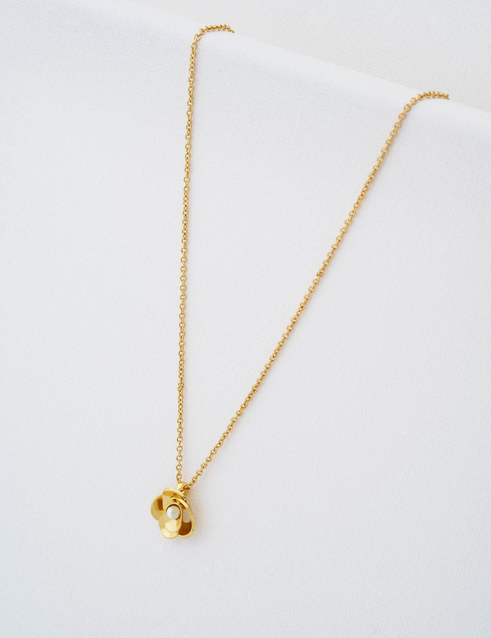 Ted Baker FLORA - Pearl Detail Flower Pendant Ketten Damen Gold | QIOYT-9308