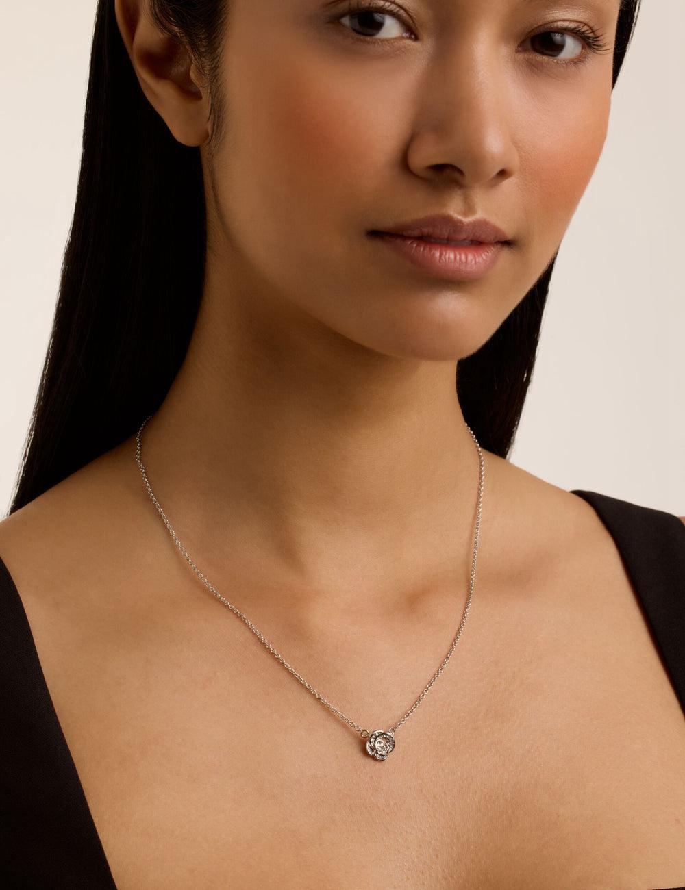 Ted Baker FLORITA - Crystal Flower Pendant Ketten Damen Silber | KXNSB-2319