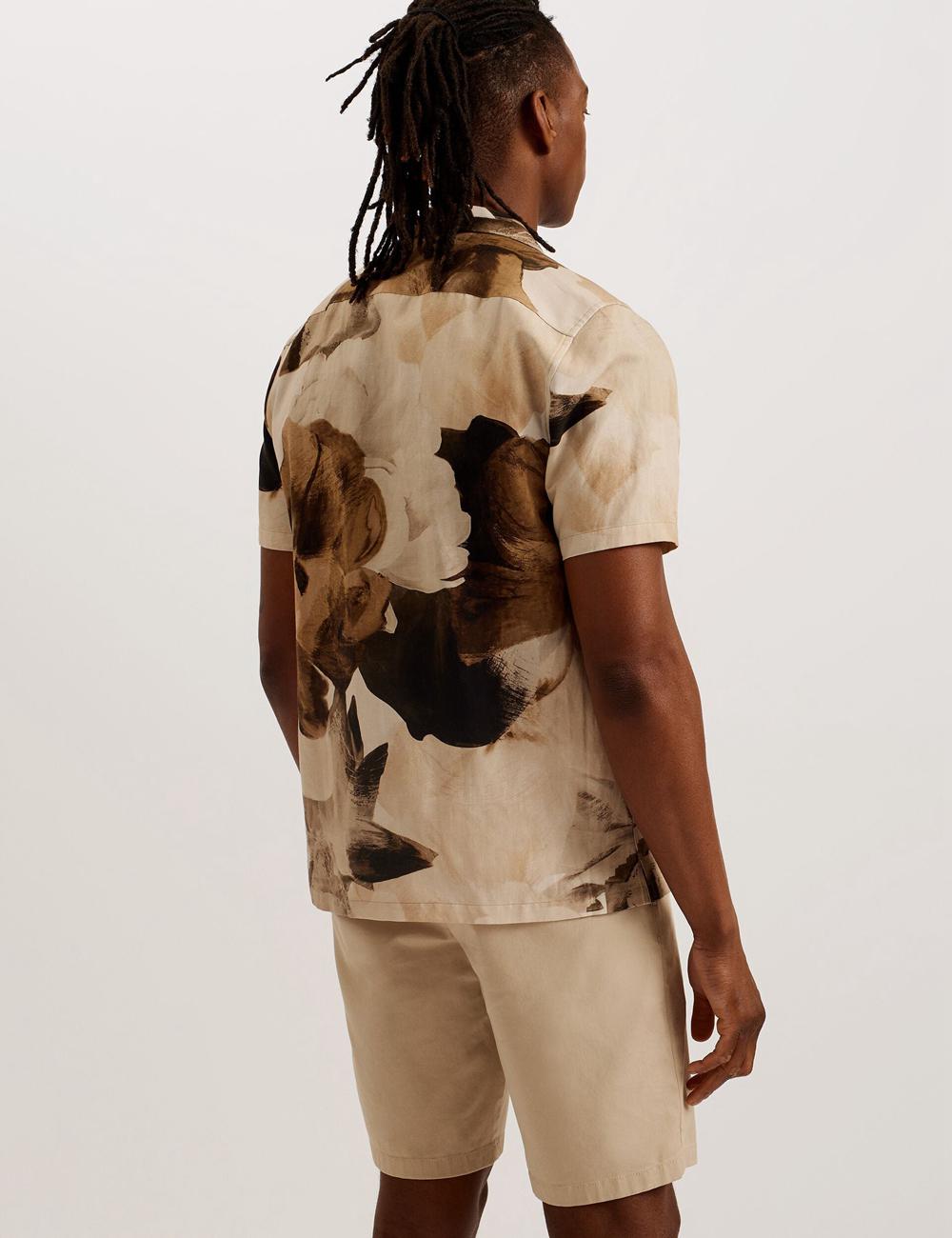 Ted Baker HENRIS - Short Sleeve Relaxed Floral Print Hemd Herren Ecru | HRSAD-4356
