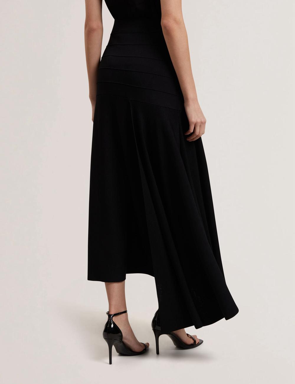 Ted Baker LAURRIE - Asymmetric Waterfall Hem Knitted Röcke Damen Schwarz | RQOFZ-3167