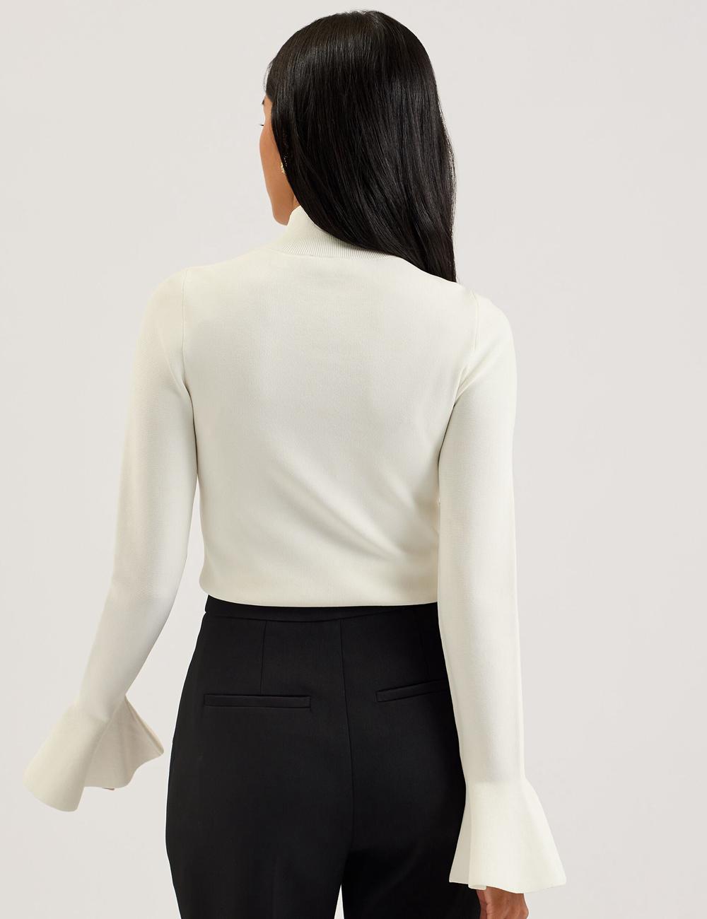 Ted Baker LAYNHA - Flared Sleeve High Neck Knitted Top Pullover Damen Ivory | FTHLK-8415