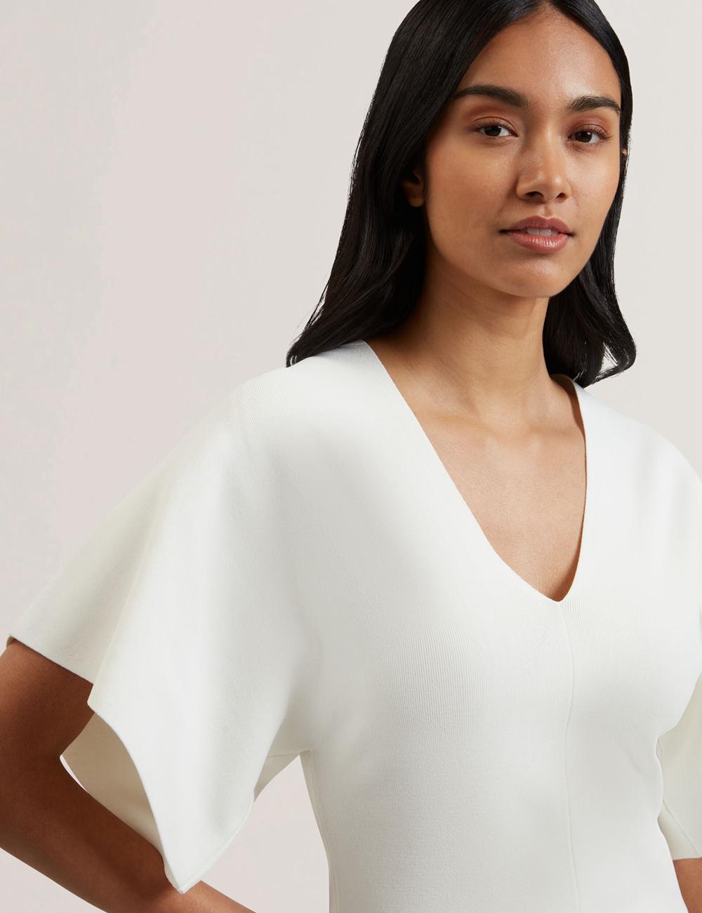 Ted Baker REGINAH - Wide Short Sleeve V-Neck Knitted Oberteile Damen Ivory | ZKOYX-4025