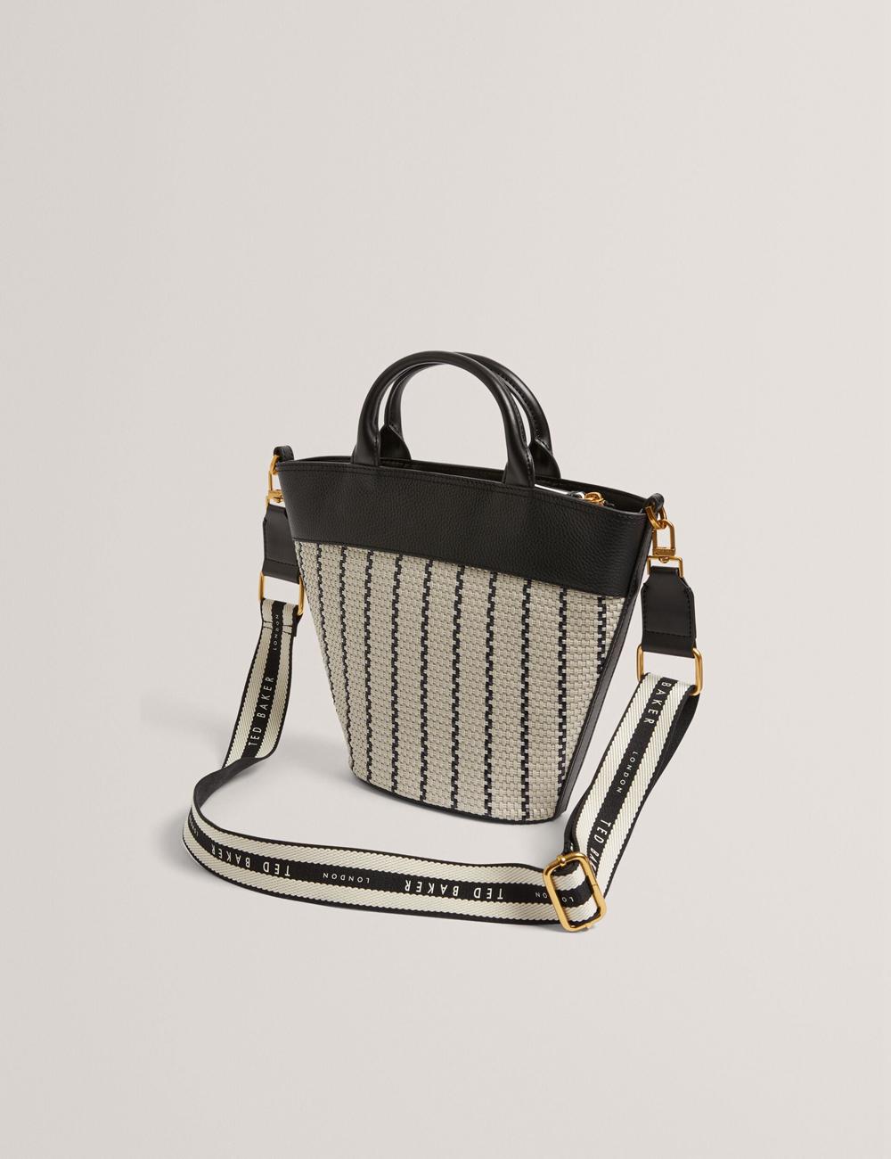 Ted Baker RIVERI - Woven Leather Trim Bucket With Webbing Strap Tragetaschen Damen Navy | LYKIS-1974
