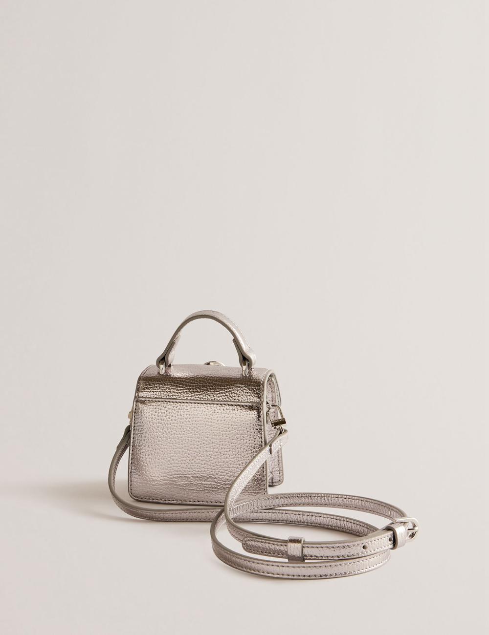 Ted Baker ROSLIE - Metallic Leather Mini Top Handle Schultertasche Damen Silber | NOHMJ-4961